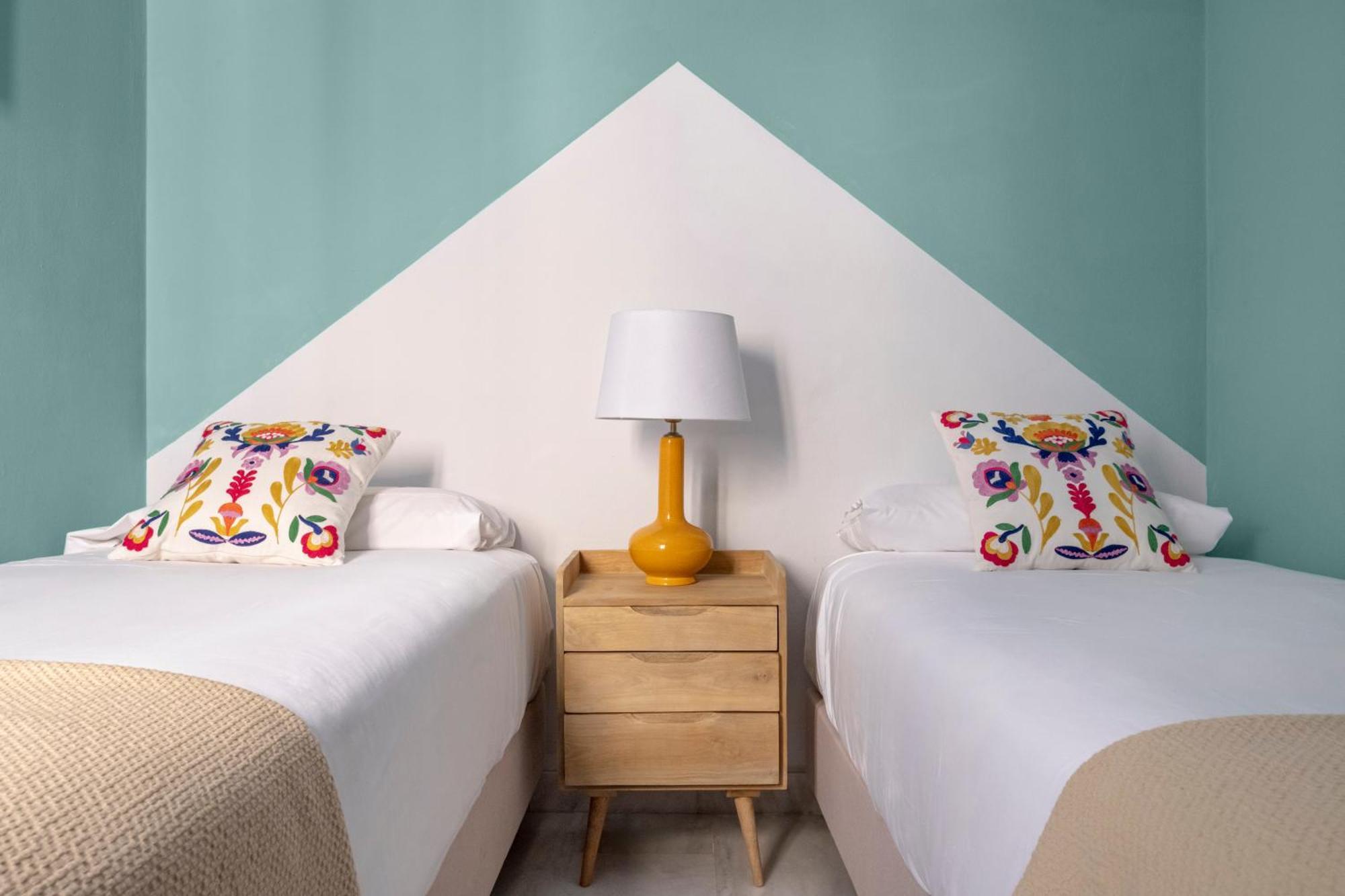 Misterhost Sol De Apartament Sevilla