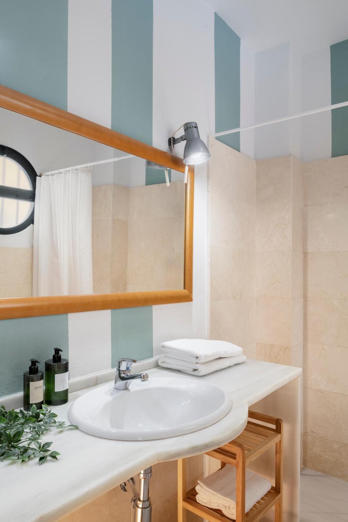 Apartament Misterhost Sol De Sevilla